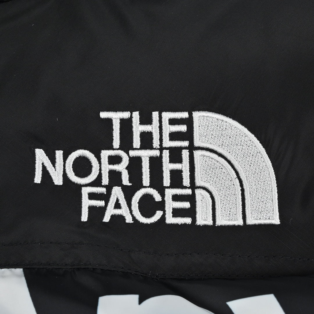 SUPREME The north face